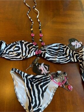 NWT beach bunny zebra hot pink stop and stare bikini XL top/S bottoms